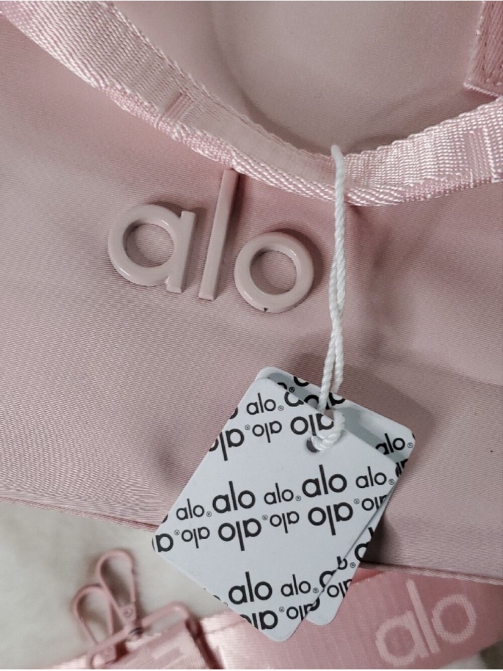 NWT ALO Yoga Pink Mini Duffle Crossbody Bag Shoulder Strap - Picture 5 of 9
